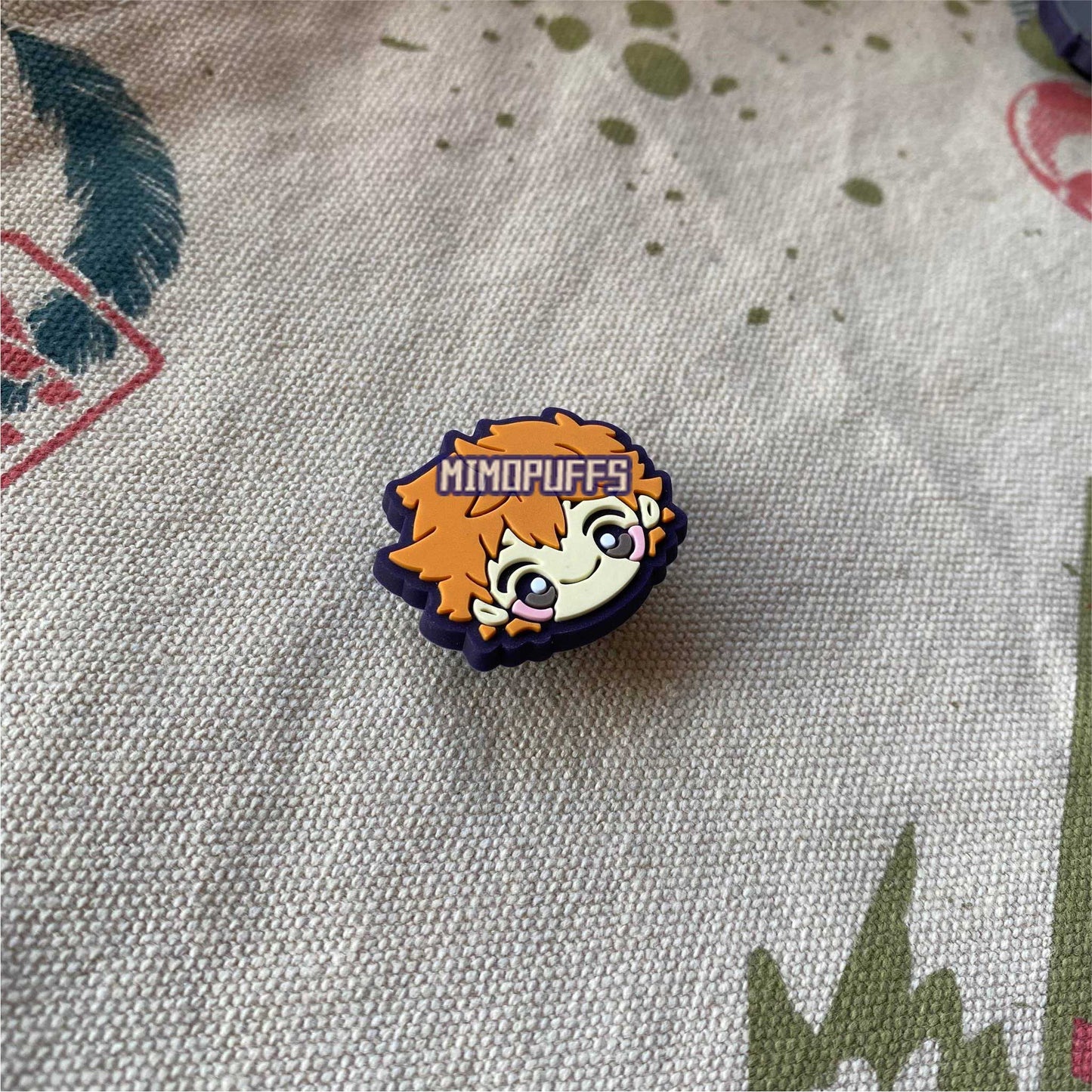 H Q !! Rubber Pins